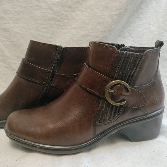 Earth Origins Leather Ankle Boots - Picture 1 of 11